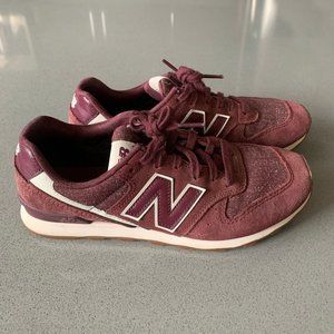 New Balance Womens Shoes 696 Maroon Burgundy Retro